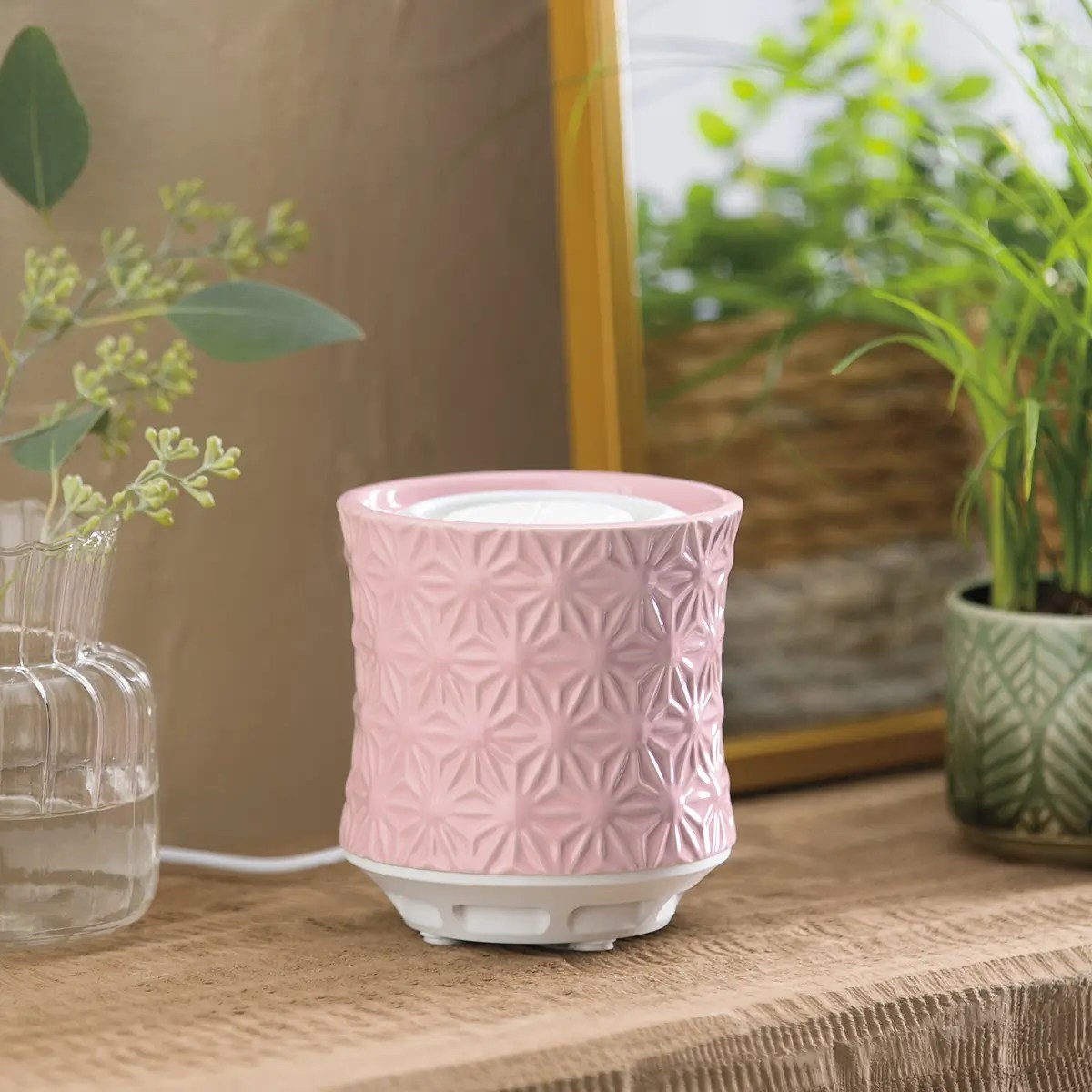 Tabletop Scentsy Fan Diffusers Incandescent.Scentsy.us