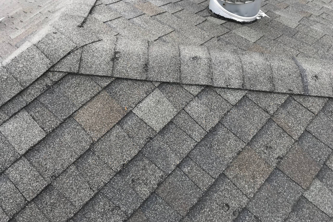 Top 12 Warning Signs Your Asphalt Shingle Roof Needs to be Replaced