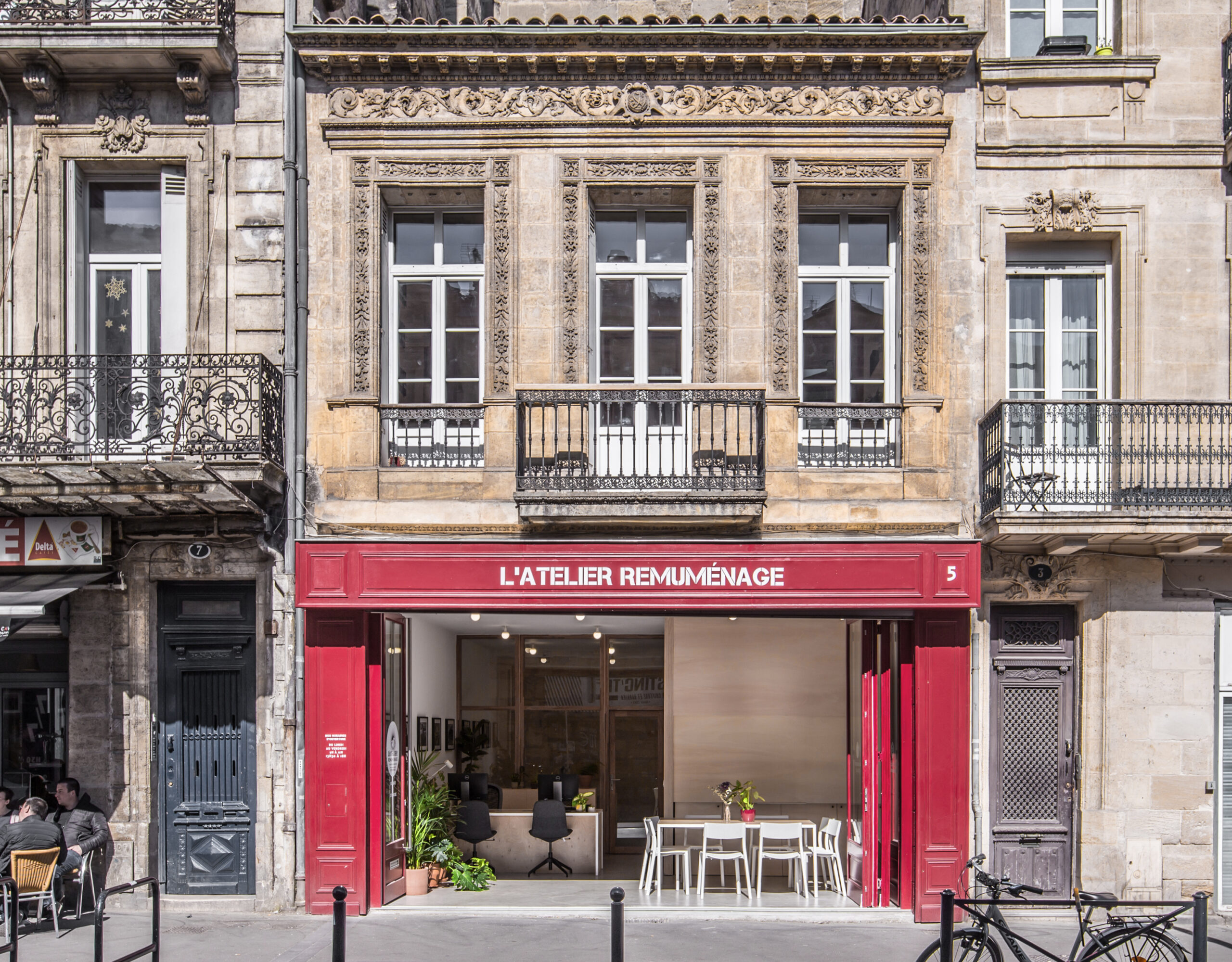 Local 5 cours de l'Yser Incité