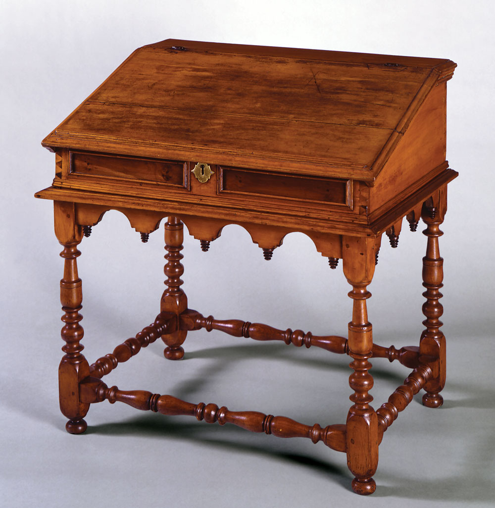 American Colonial Style Furniture