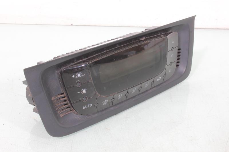 Bedienteil Heizung Regler 6J0820043 Seat 6J 1.9 TDI