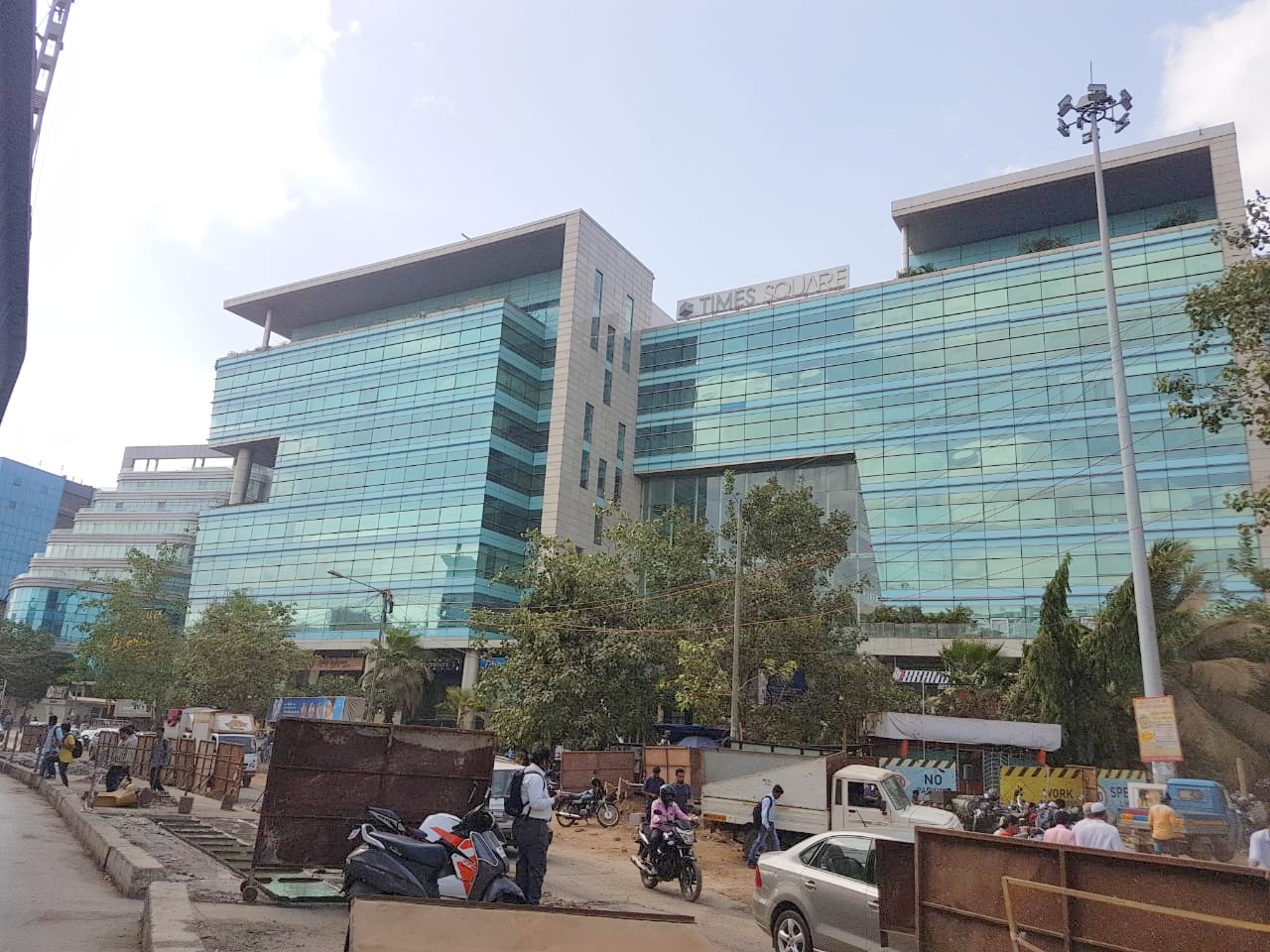 Office Space for Rent in Times Square, Andheri East