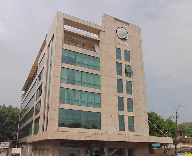 Flat / Apartment on Rent / Lease / Sale in Opus Park, Andheri West