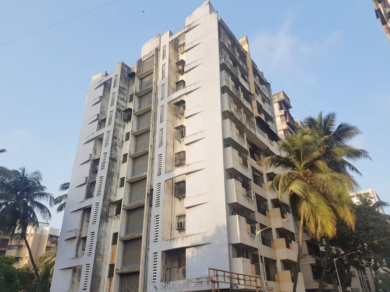 Flat / Apartment on Rent / Lease / Sale in New Parijat, Andheri West