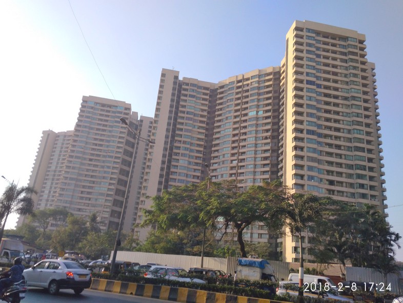 Flat in Andheri East for Rent in Oberoi Splendor