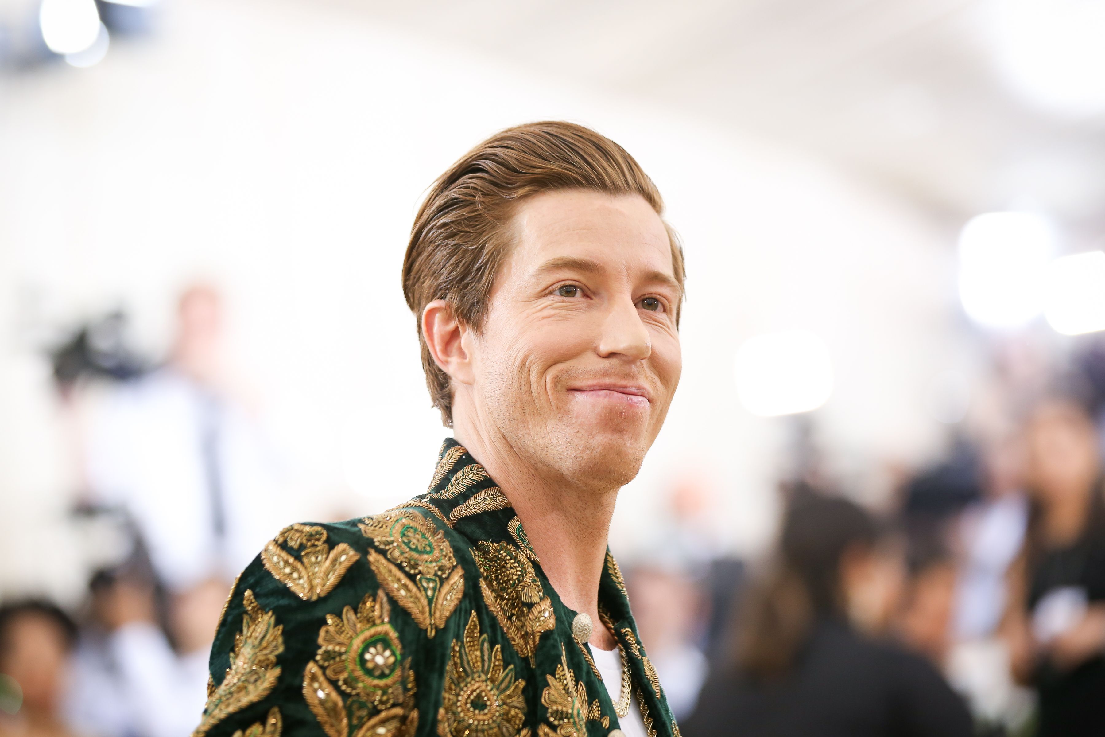 Shaun White Dressed as Simple Jack From ‘Tropic Thunder’ for Halloween