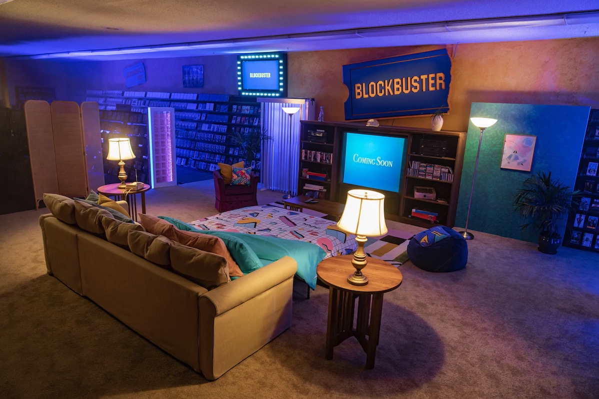 Blockbuster in Bend, Oregon Offering Airbnb Stays IndieWire