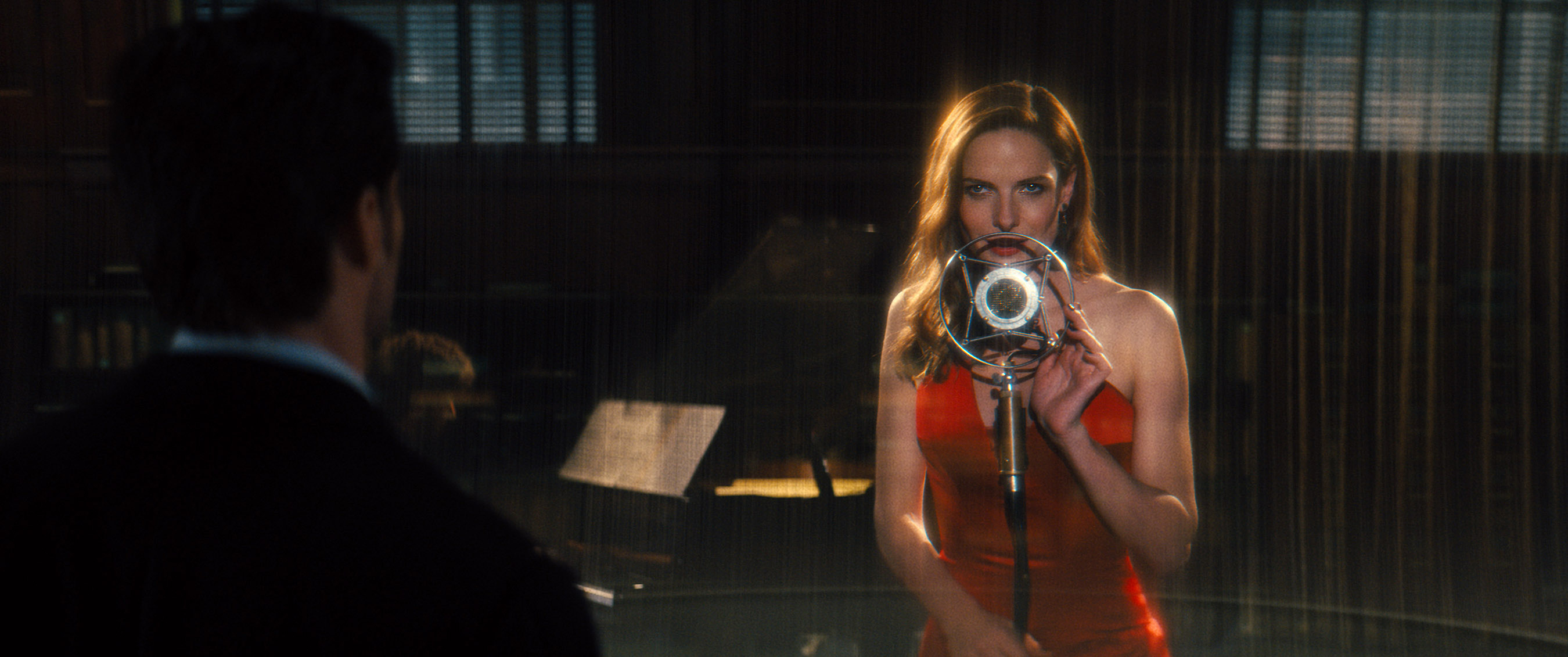 reminiscence 2023 Reminiscence': Cinematographer Paul Cameron On 'Analog Noir' | Indiewire