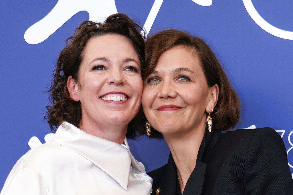 Maggie Gyllenhaal’s Deuce Role Inspired Directing ‘The Lost Daughter