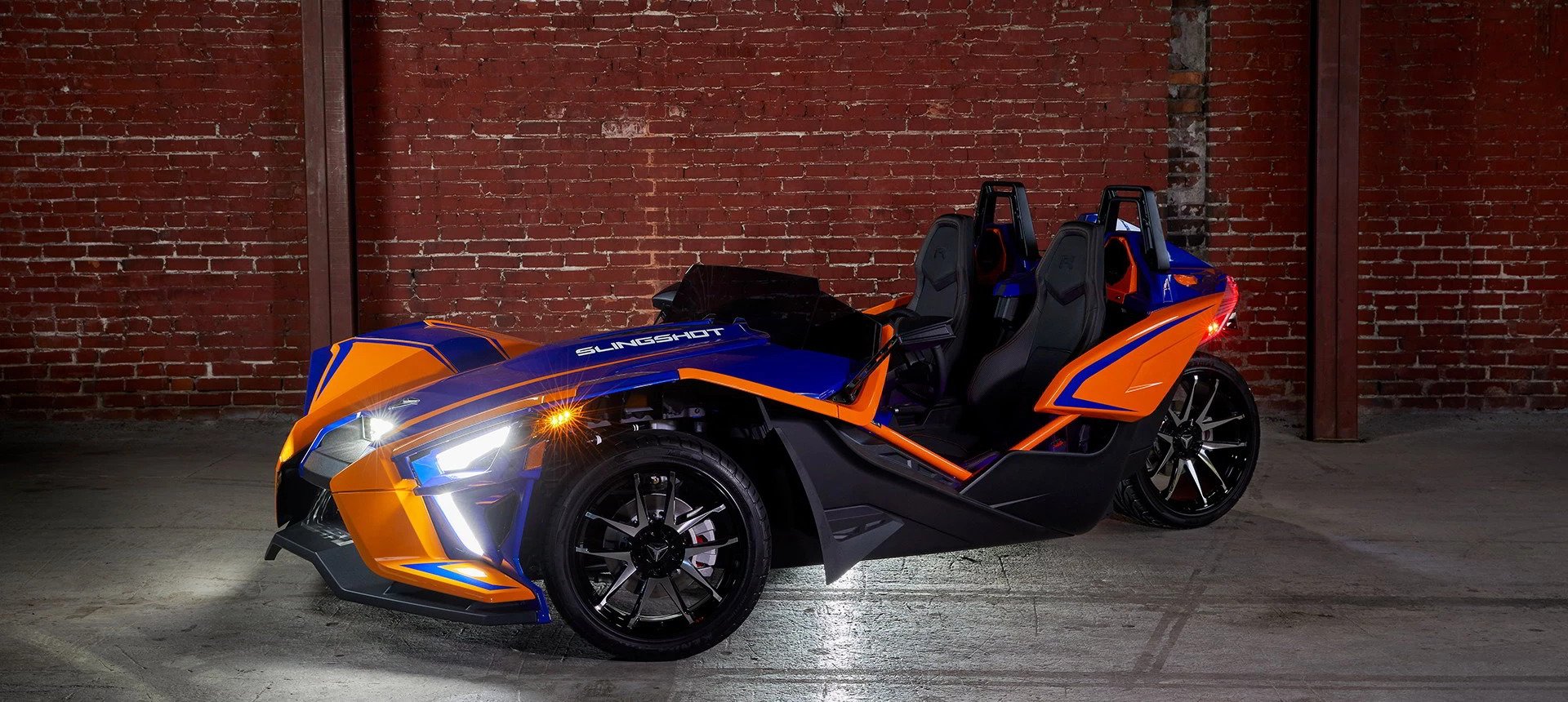 Rent Polaris Slingshot Car in Dubai Call +971 50 8797198