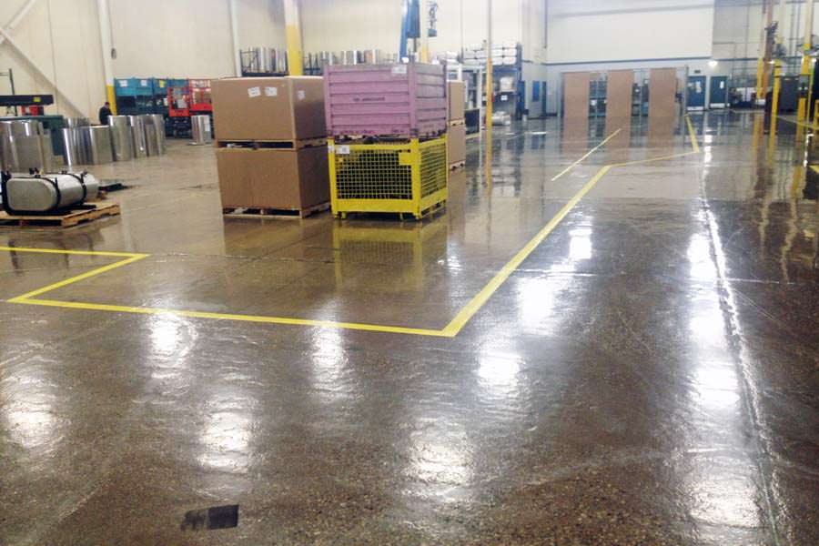 Floor Line Painting Painters of Lines/Markings in Warehouse