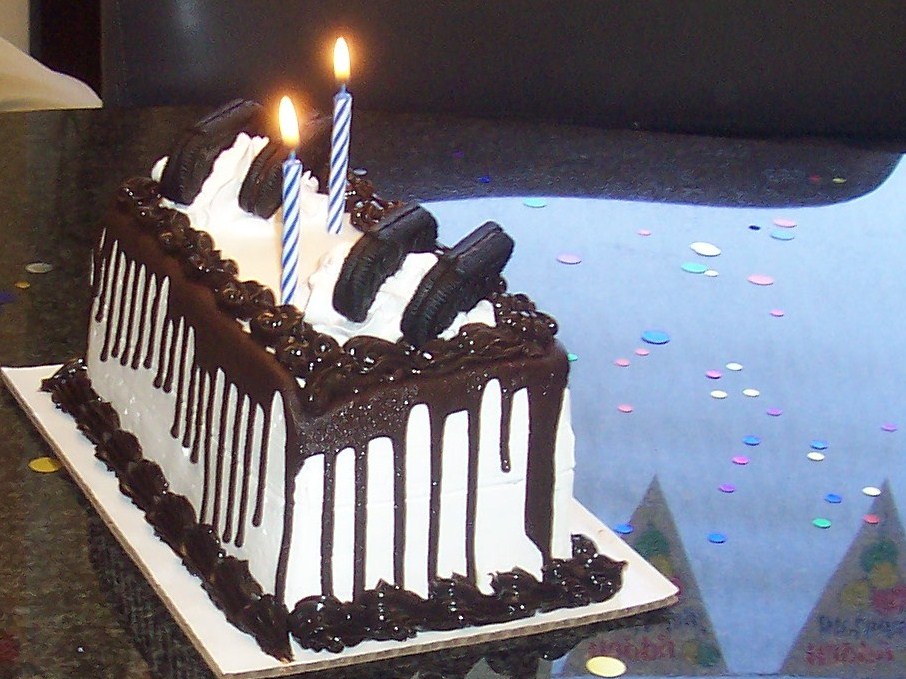 Nibbles of Tidbits, a Food BlogIce Cream And Cake, Do The Ice Cream And