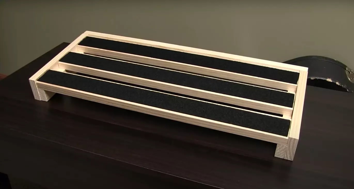 25 DIY Pedalboard Ideas That You Can Build Yourself!