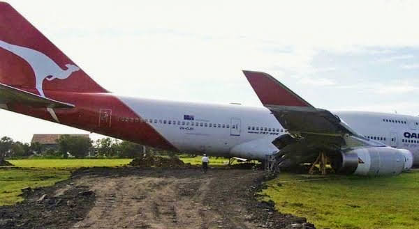 Boeing 777 Baulked (Balked) Landing – Infinidim