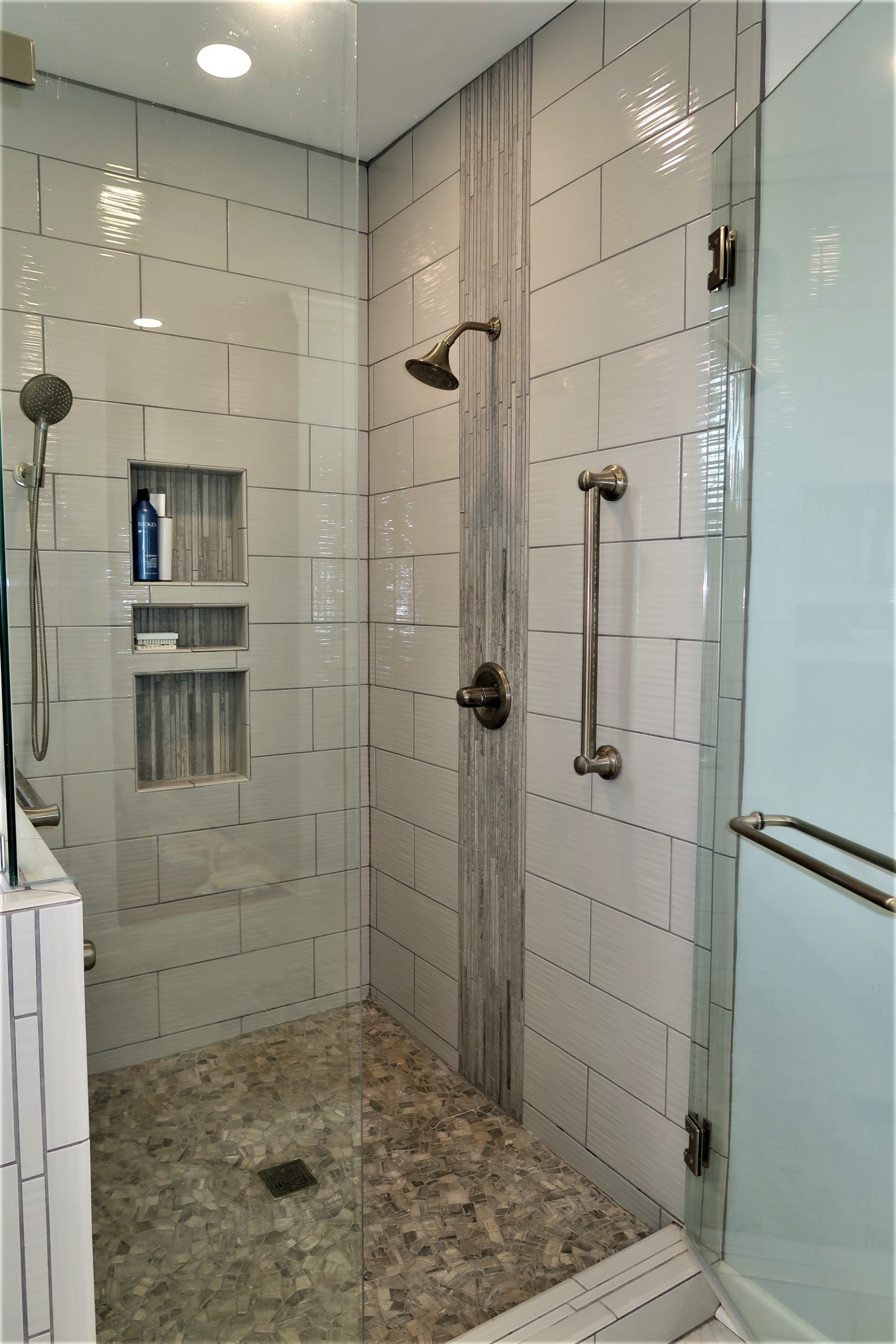 ELRM1 Lyman Bath Remodel Knoxville Infinity Construction