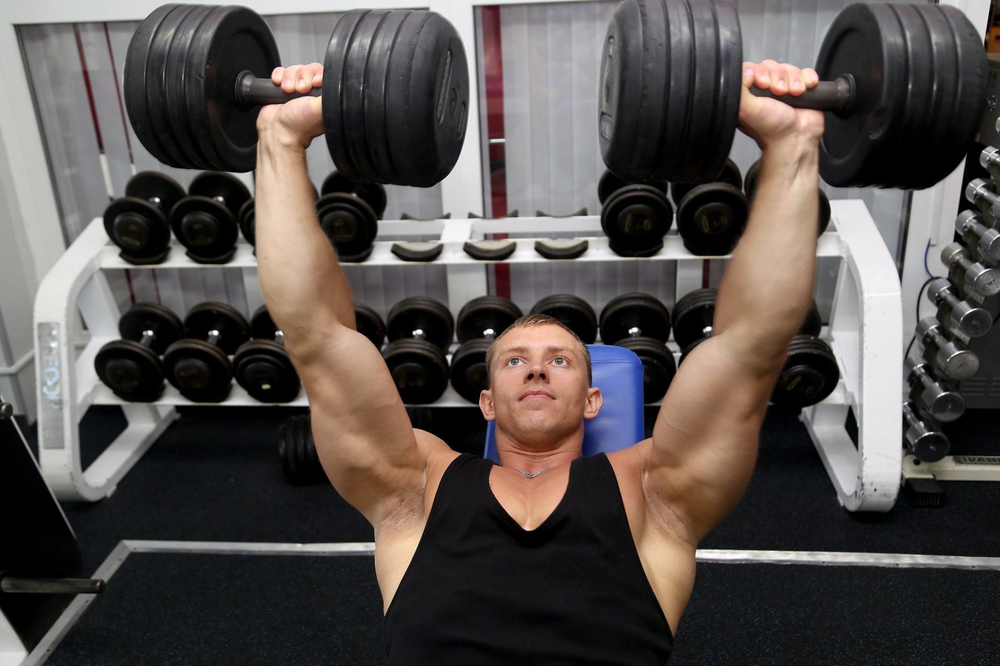 Alternating Chest Press for improving pectoral muscle de Alternating Chest Press for improving pectoral muscle de