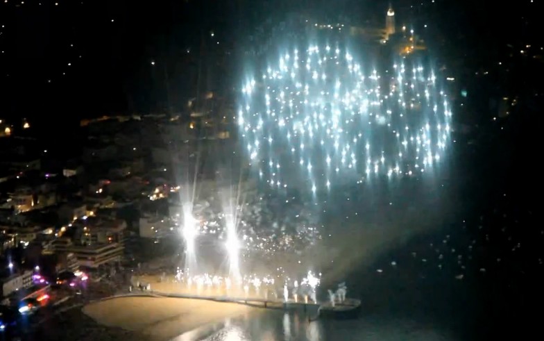 Tous les feux d'artifice sur le Bassin d'Arcachon en détail InfoBassin