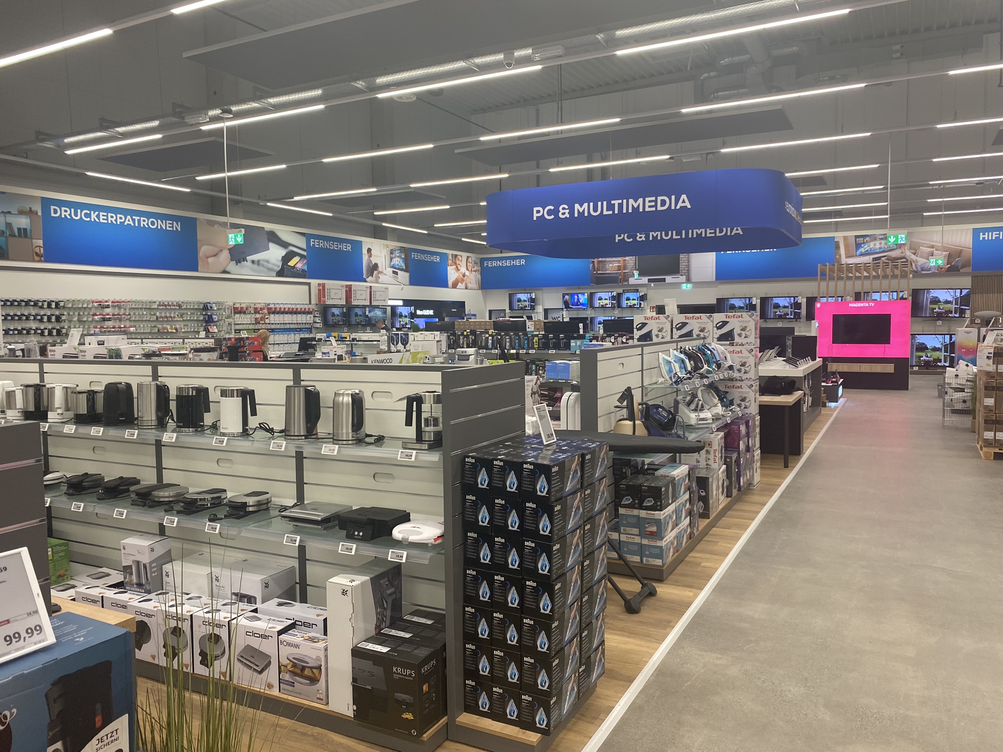 Euronics XXL in Delbrück Mit vierfacher Kompetenz & Power