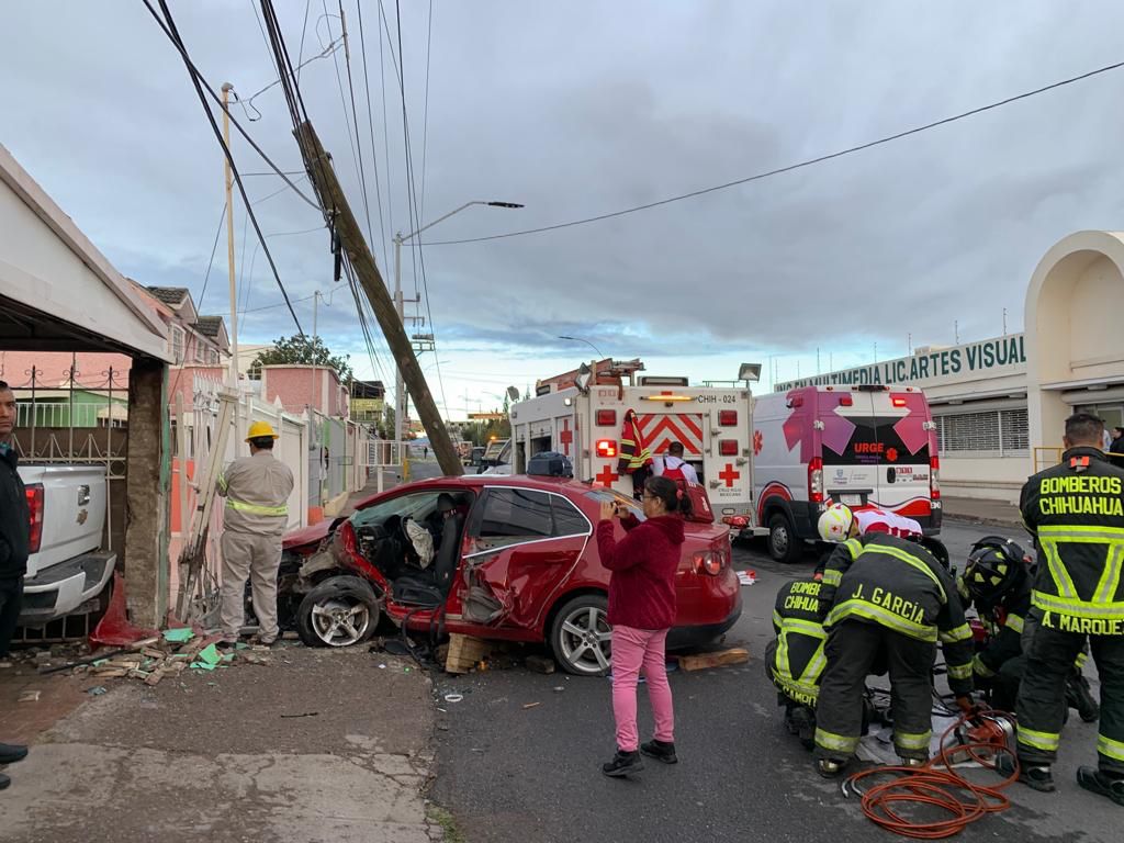Auto sardina en la Santa Rosa InfoChihuahua