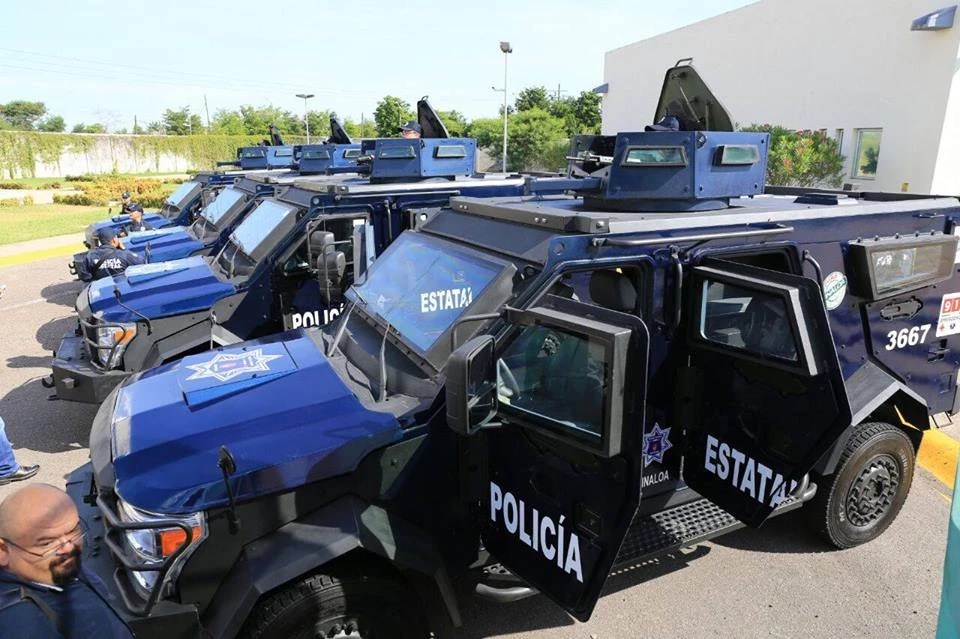 La Policía de Sinaloa recibe ocho vehículos blindados DNXI