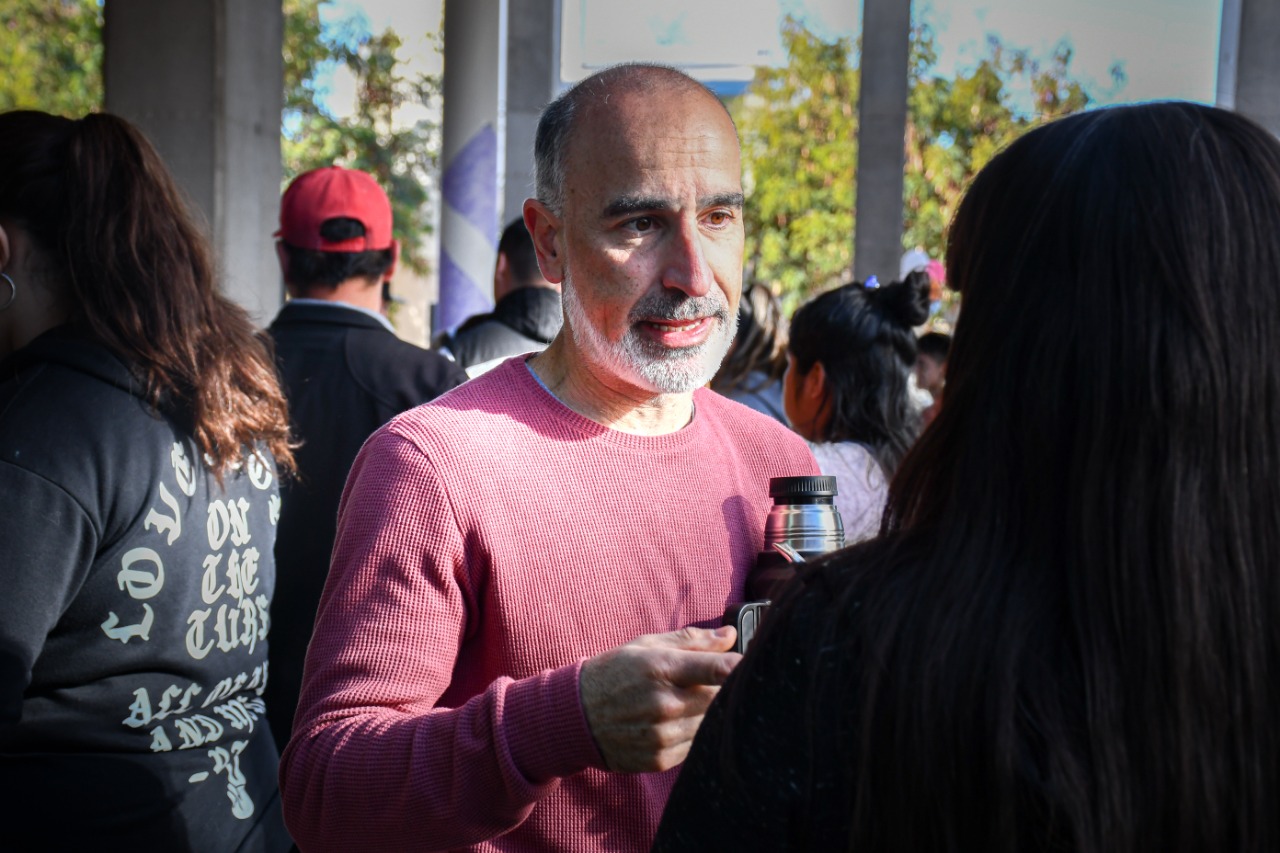 Daniel López “autorizamos la construcción de 300 viviendas, 158 lotes