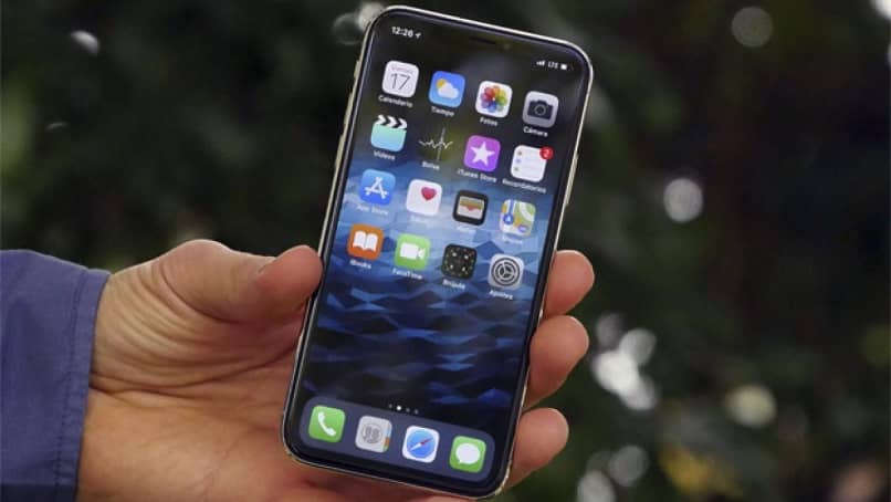 Yes a note was easier to use one handed. How To Change Or Remove The Swipe Up To Unlock And Or Open On Iphone