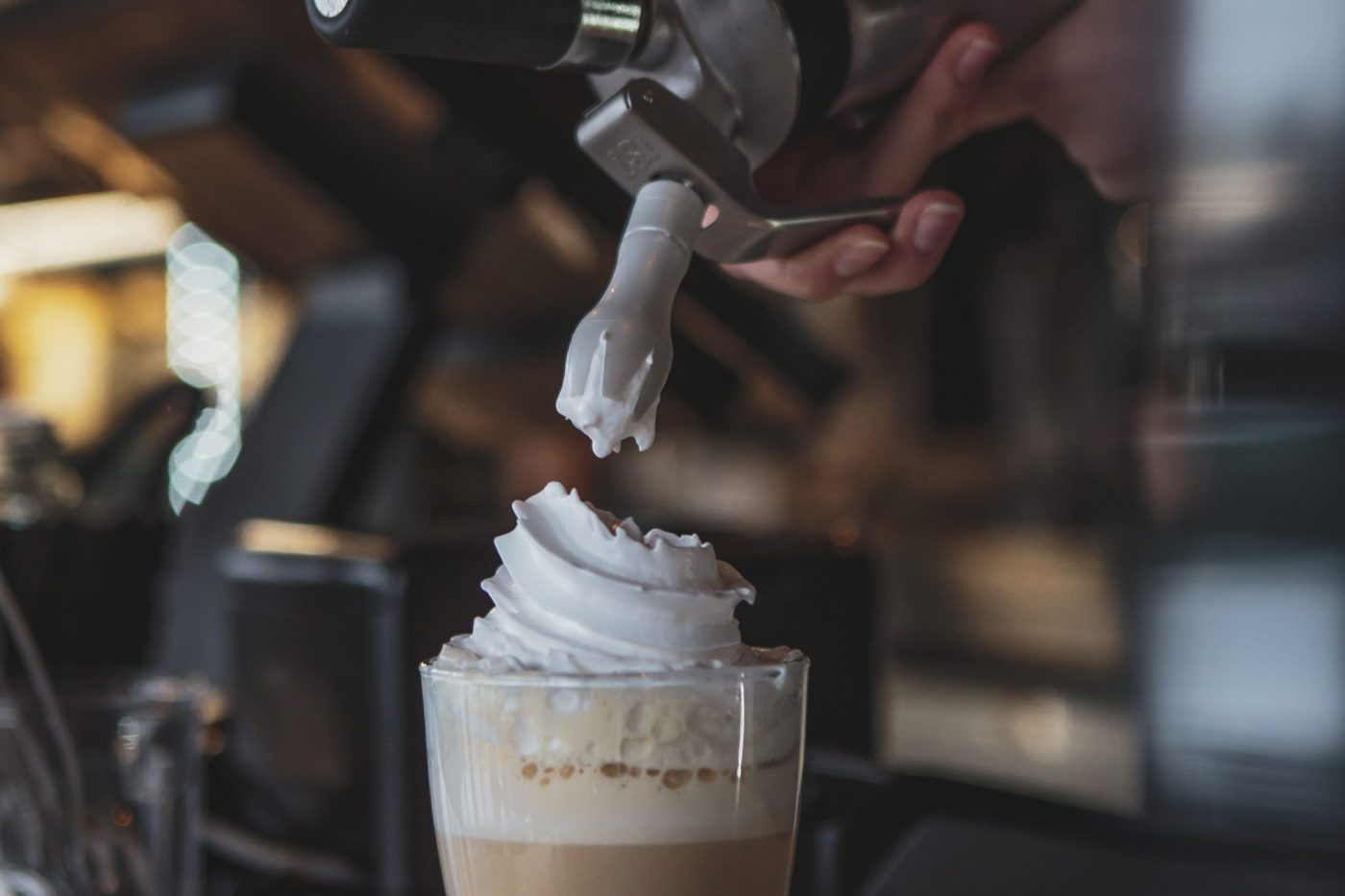 A beginners guide to using a whipped cream dispenser InfusionMax