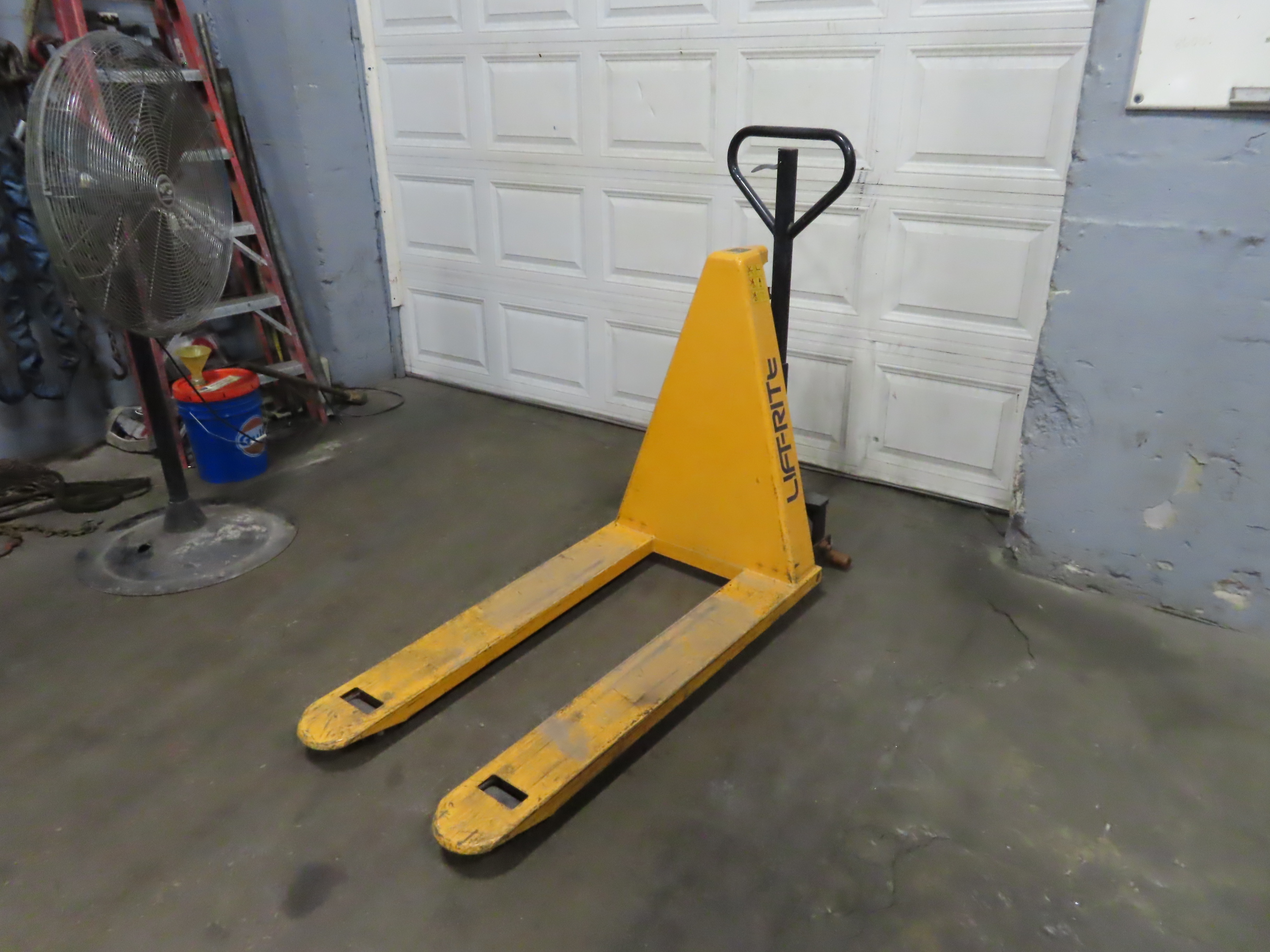 LiftRite Pallet Jack