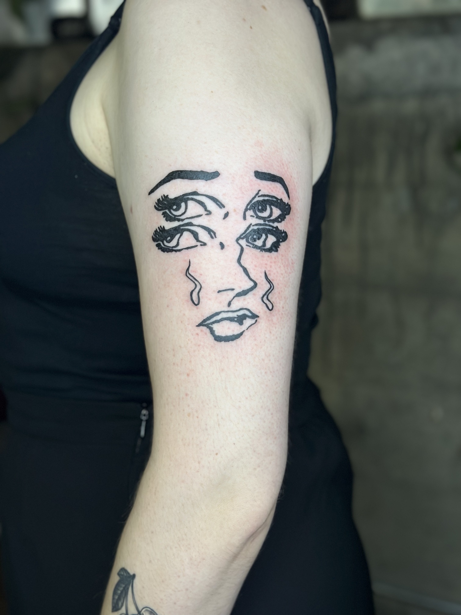 4 Hr Tattoo Session with Ovidia R. (Flash or Custom) Honeydew Tattoo