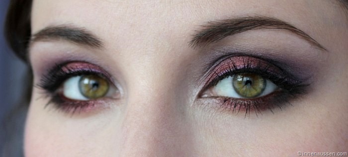 Roselyns Sonntag Smokey Eyes in Weinrot und Lila InnenAussen