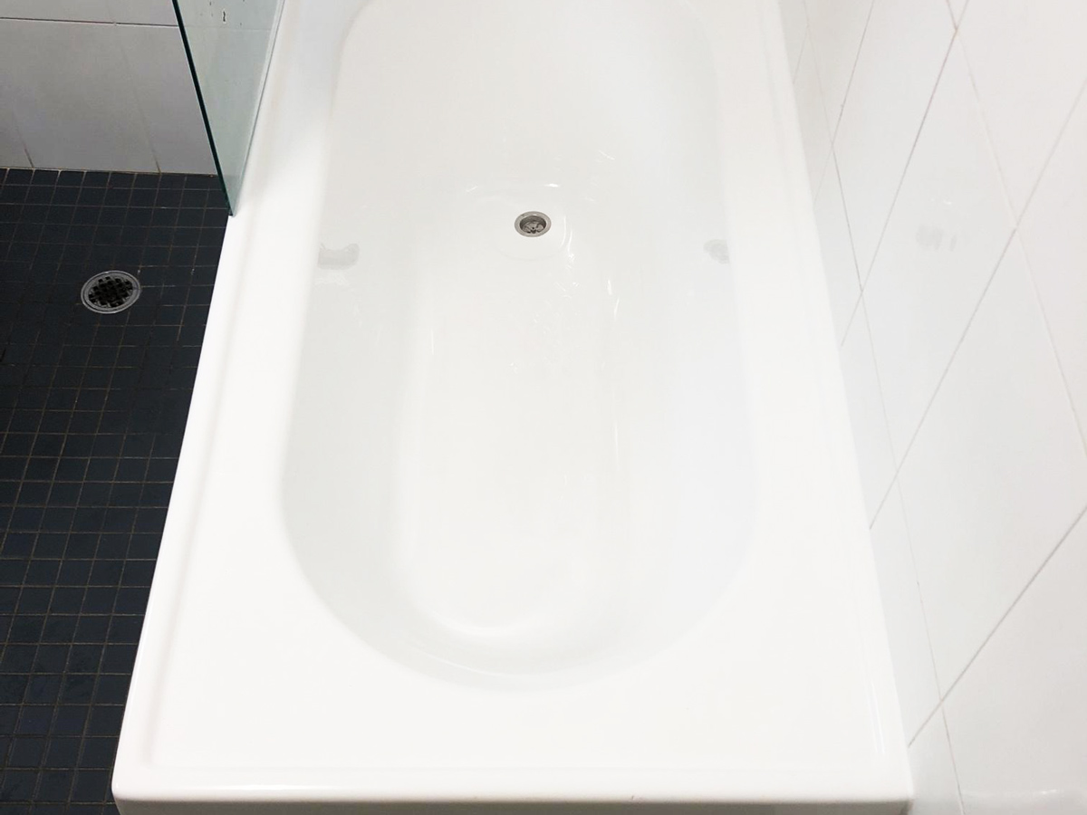 Bath Repair Inner Bath Bath and Shower Relining Australia