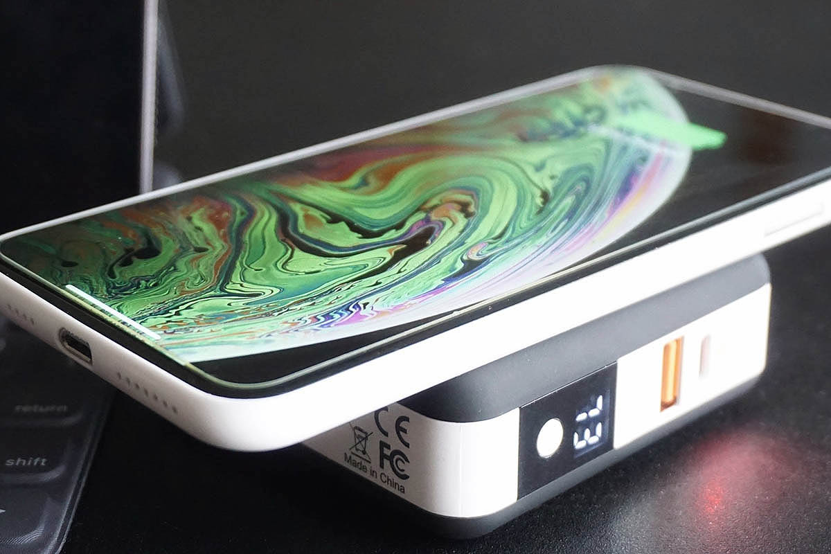 The Best Travel Chargers and Portable Power Banks 2019 InsideHook