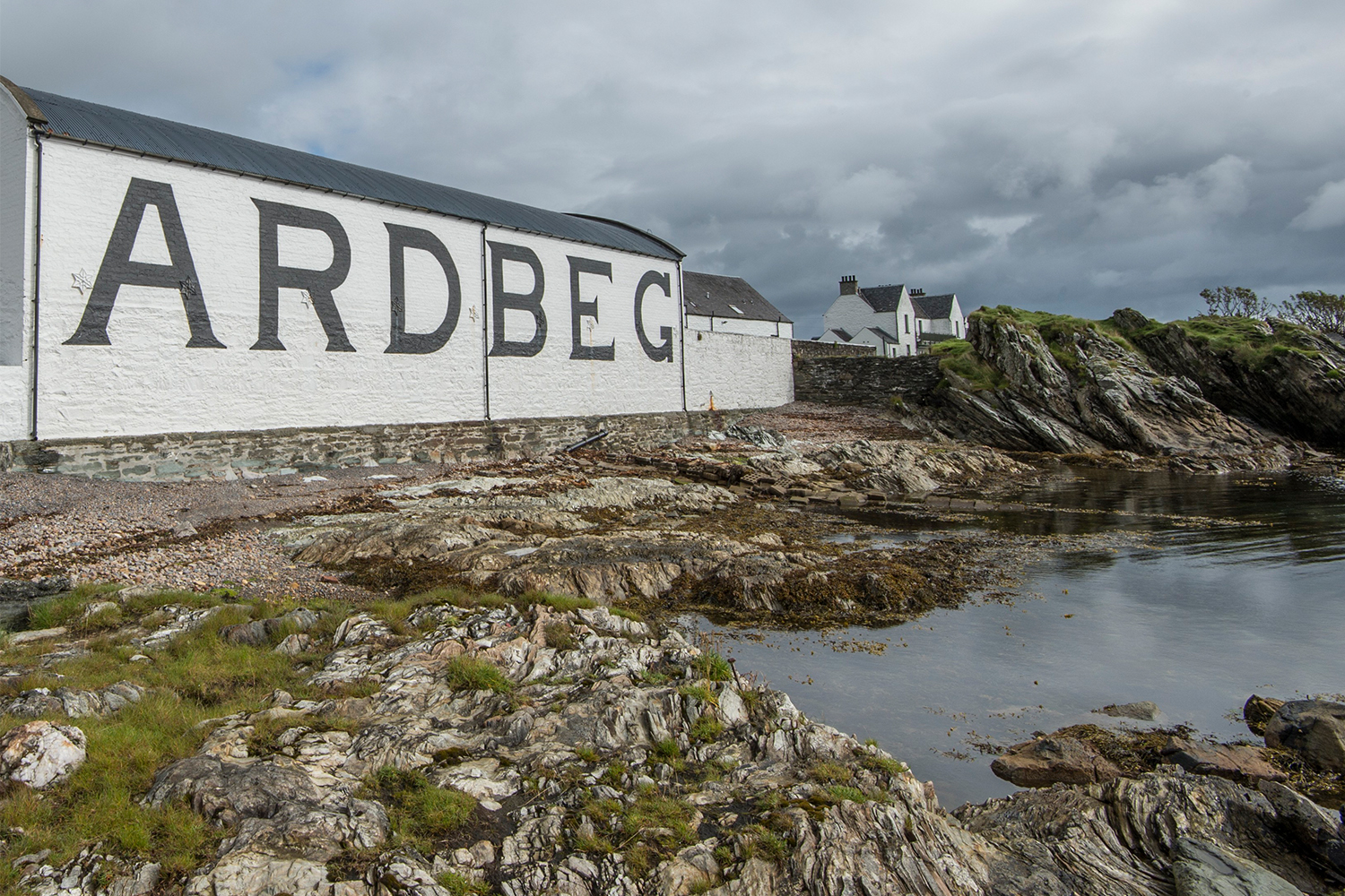 Discovering Islay A WhiskyLover’s Guide to the UK's Most Charming