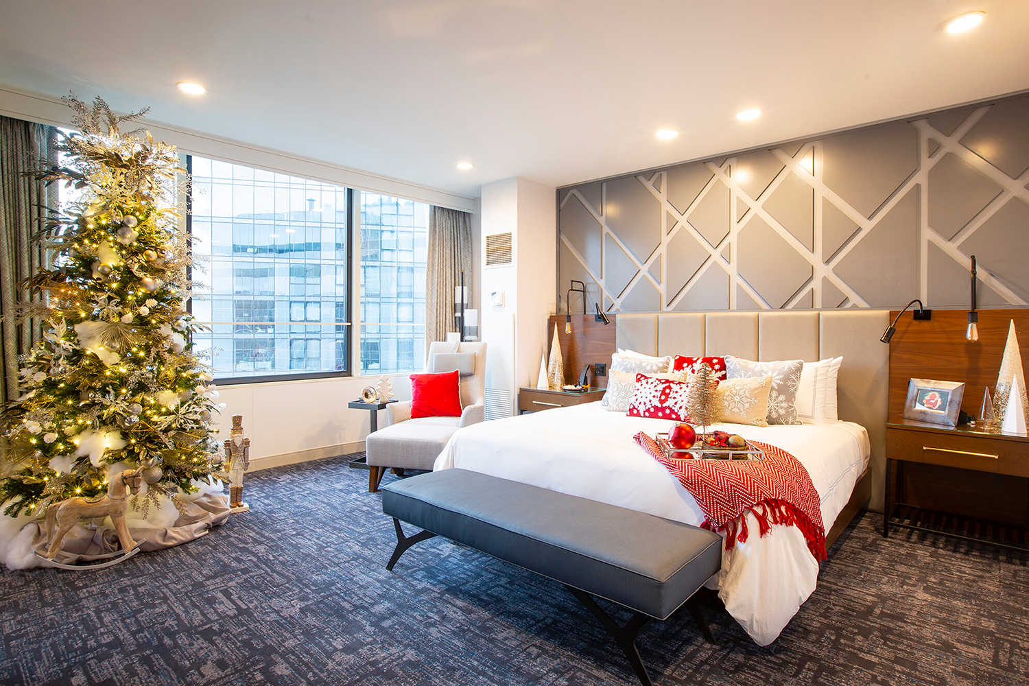 The Best HolidayThemed Hotels in Chicago InsideHook