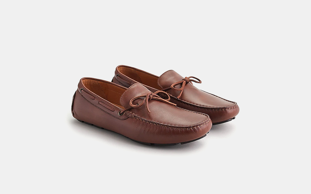 15 SummerAppropriate Shoes for Wearing Around the House InsideHook