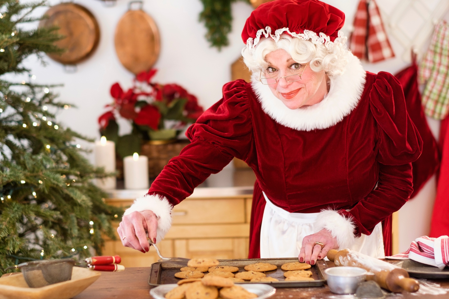 Mrs. Claus Porn Was a Big Hit This Christmas - InsideHook