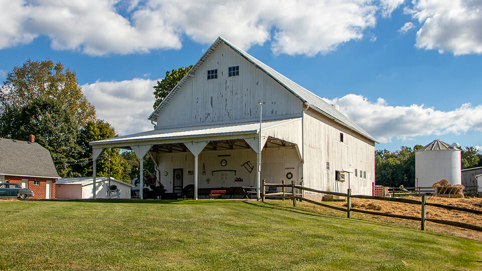 Indiana preservationists seek historic barns Inside INdiana Business