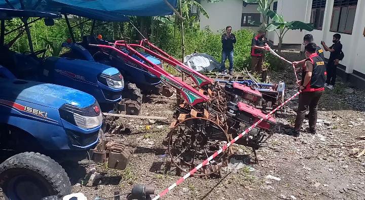 Kejari Lotim Sita Barang Bukti Dugaan Korupsi Alat Mesin Pertanian Insidelombok