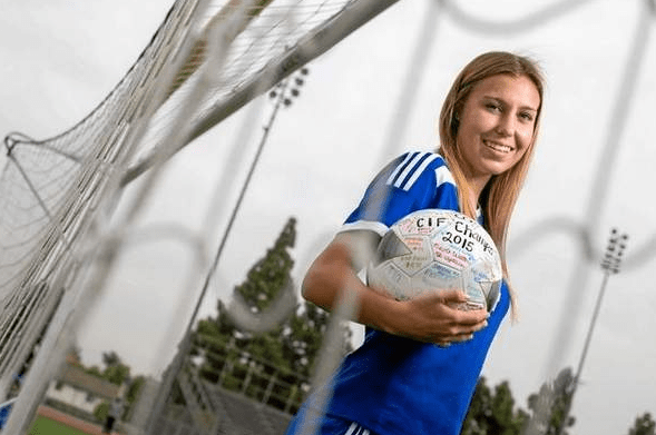 2015 Whittier Daily News Girls Soccer La Mirada’s Maddie named