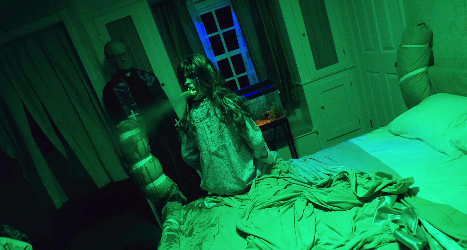 The Exorcist (2016) Halloween Horror Nights at Universal Studios