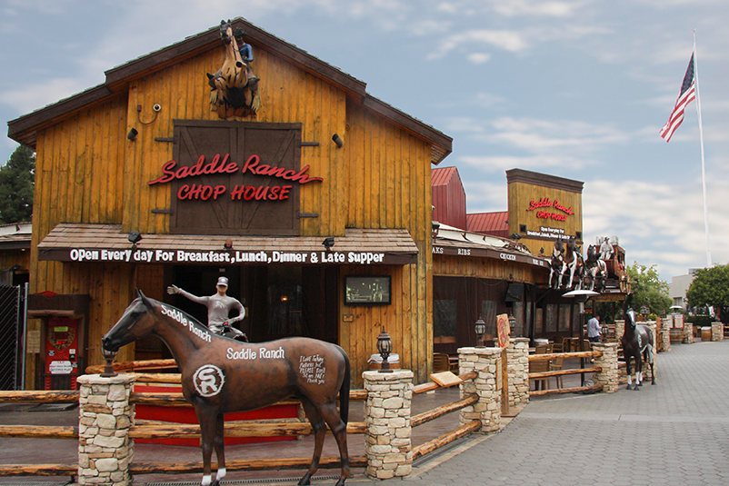 Hours may change under current circumstances Saddle Ranch Chop House At Universal Citywalk Hollywood Set To Close Jan 2 Inside Universal