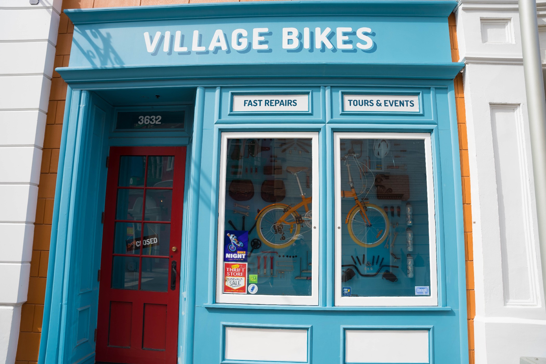 A Closer Look at Pets Place at Universal Studios Hollywood Inside