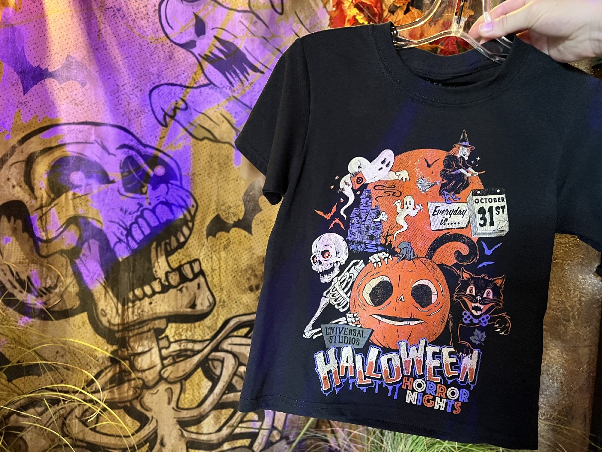 Halloween Horror Nights 31 Merchandise Drops At All Hallows' Eve Boutique At Islands Of Adventure | Inside Universal
