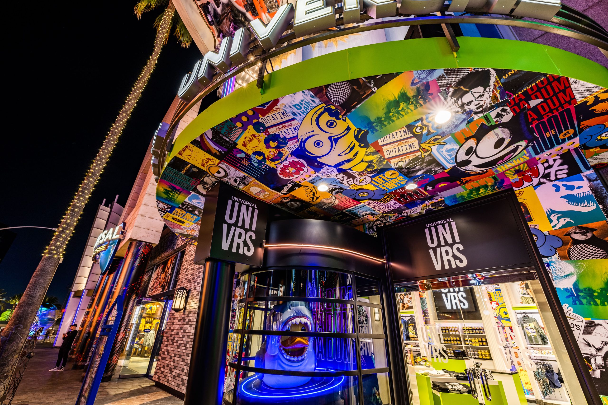 UNIVRS retail store now open at Universal CityWalk Hollywood Inside