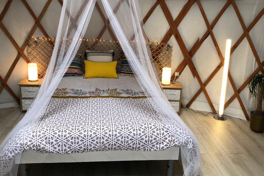 Yourte NouvelleAquitaine climatisée L'ESSENTIELLE