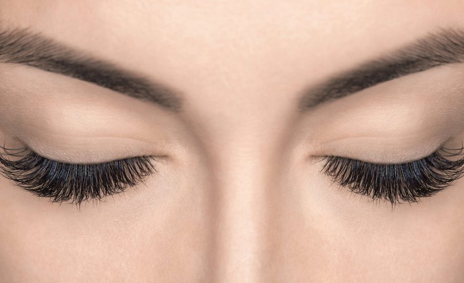 Which Mascaras Should You Wear with Lash Extensions and Which Ones You