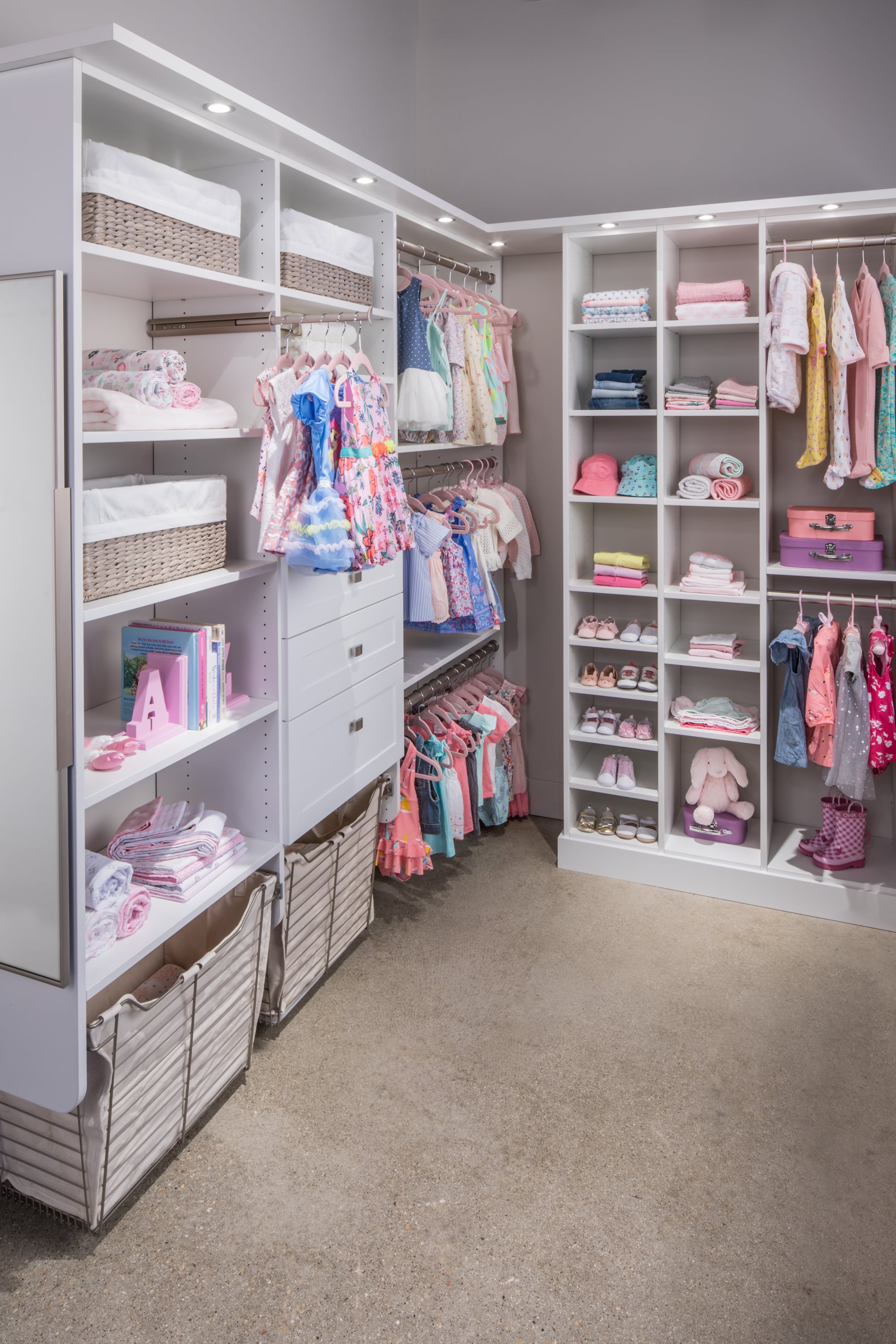 Cool Idea For Girls Closet