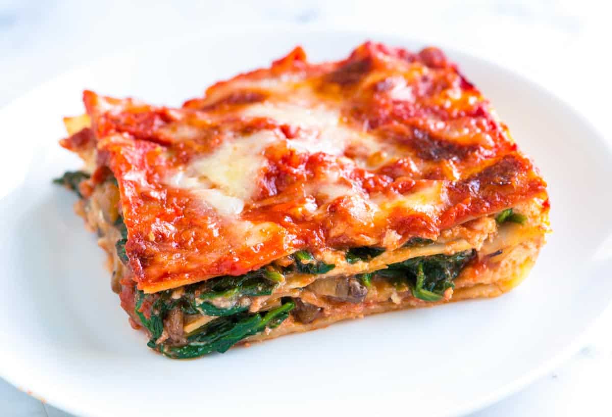 Healthier Spinach Lasagna with Mushrooms