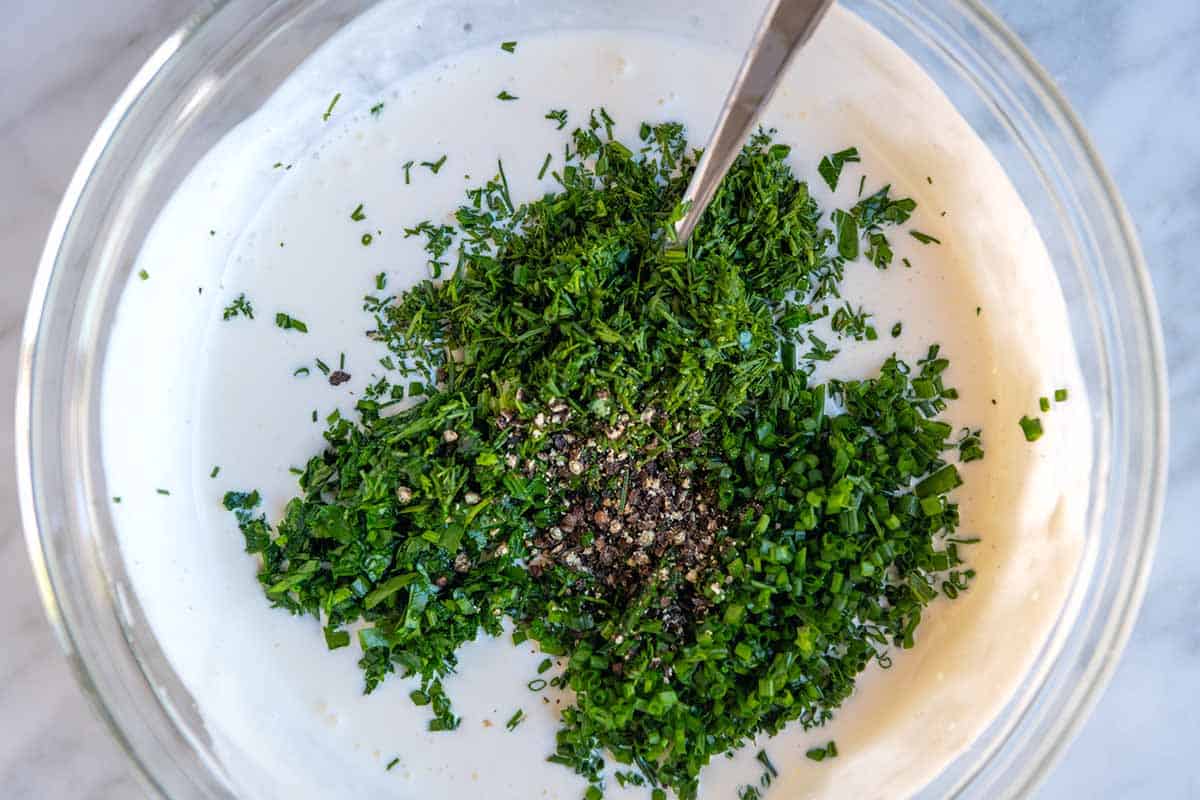 Easy Homemade Ranch Dressing Recipe