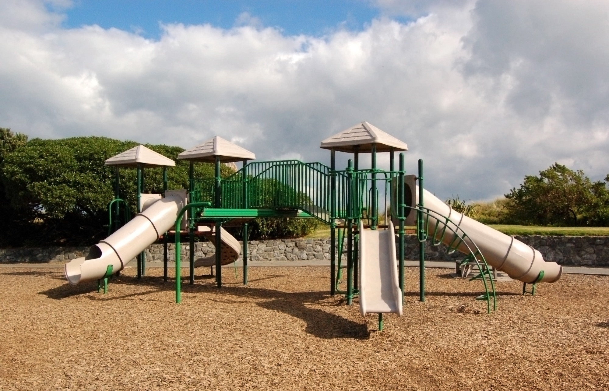 Backyard Playground Best Ground Cover Options Guide INSTALLITDIRECT